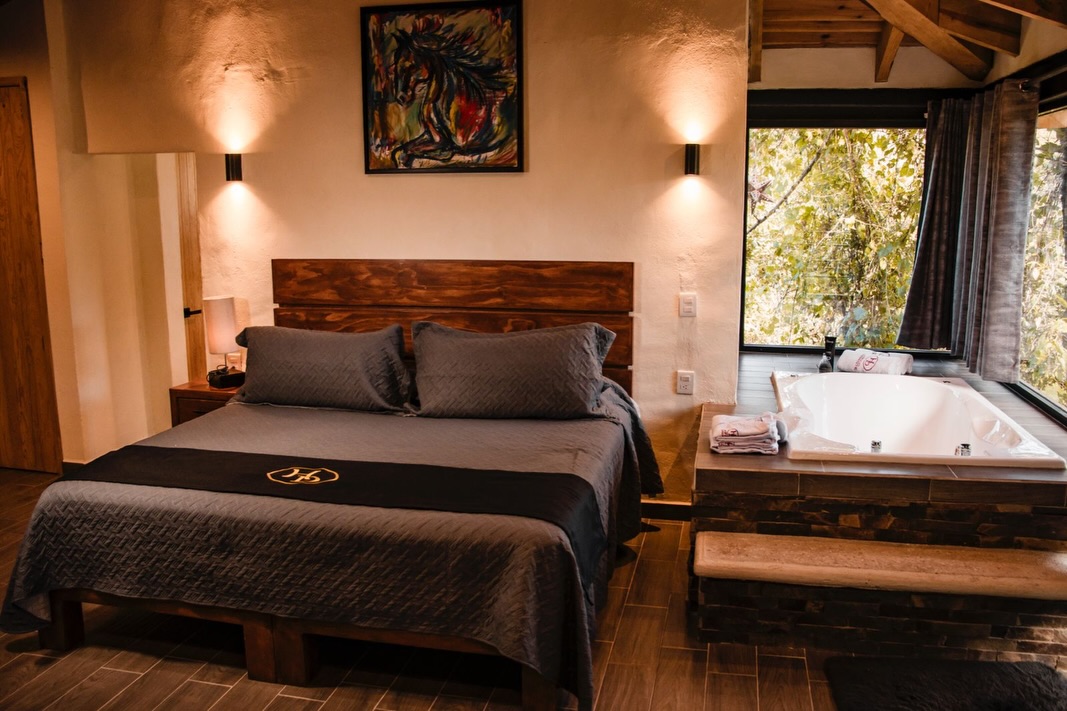 Hípico Diamante · Suite con jacuzzi